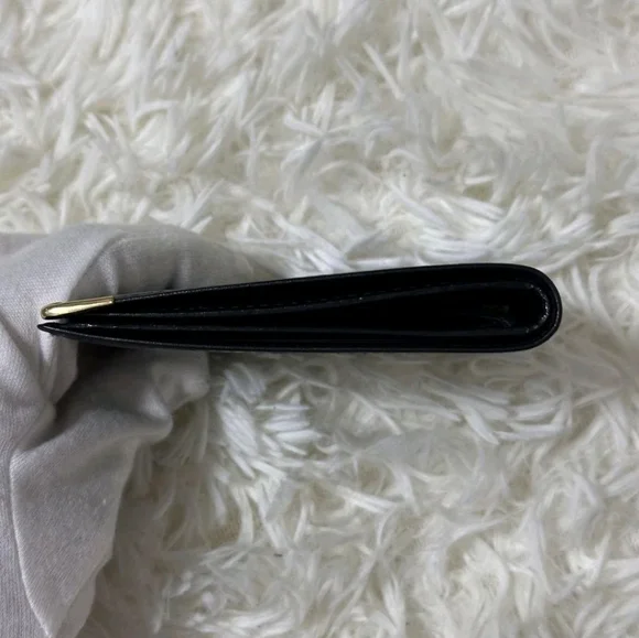 Gucci Black Leather Wallet with Gold Accents - Picture 5 of 16